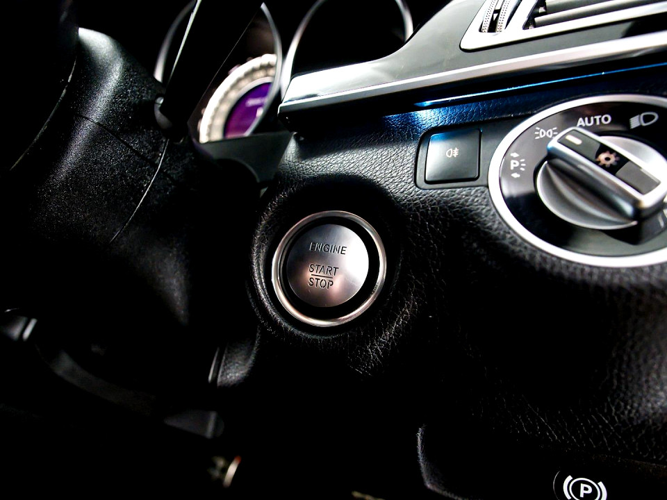 Photo 16 of 30