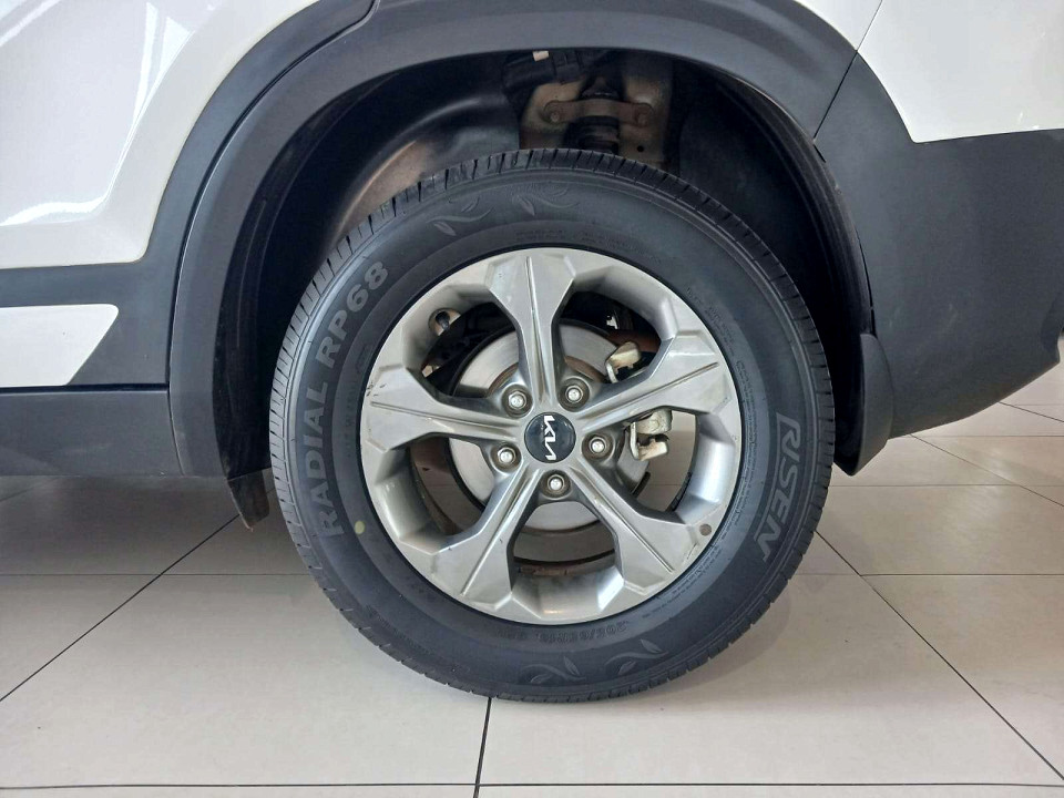 Photo 10 of 20