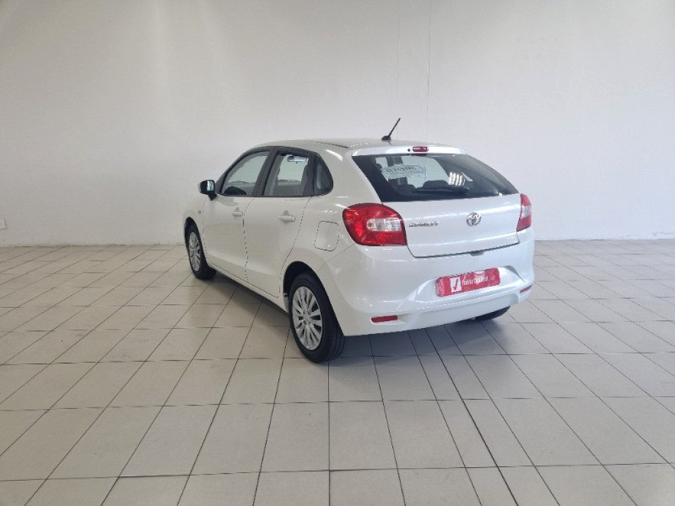 Photo 7 of 11