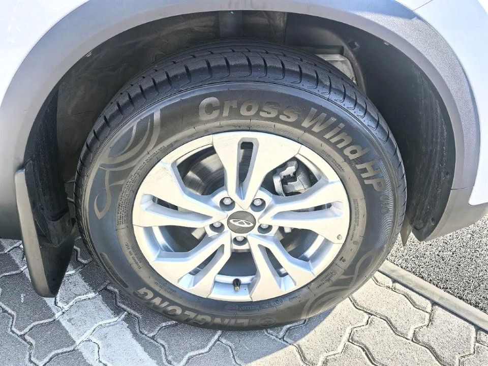Photo 9 of 21