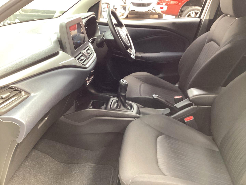 Photo 20 of 24