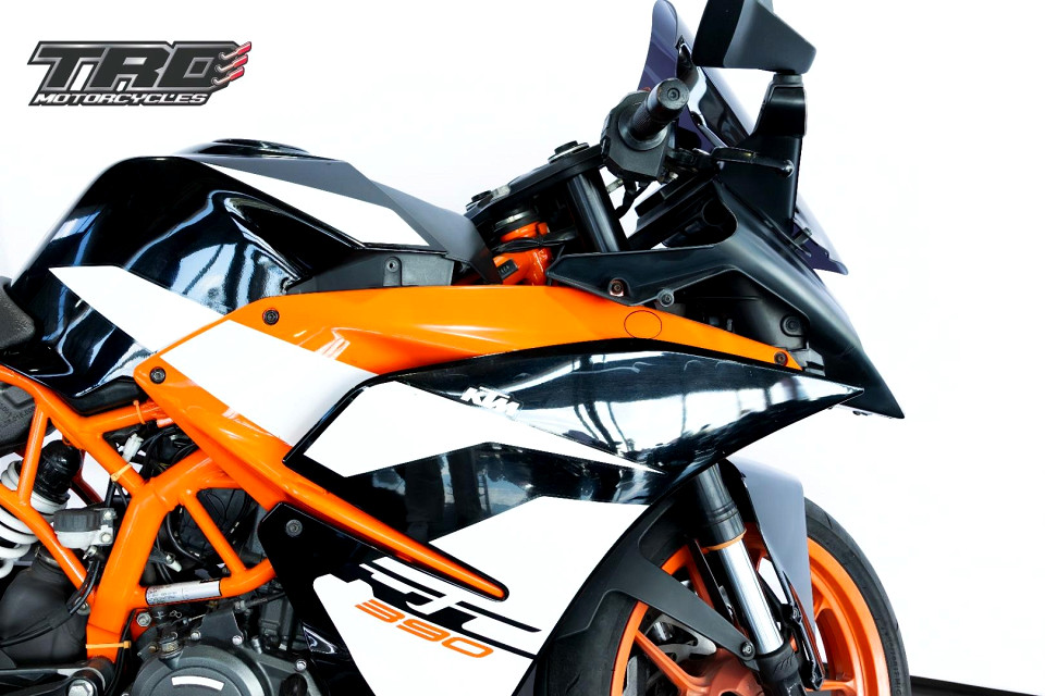 Photo 2 of 6