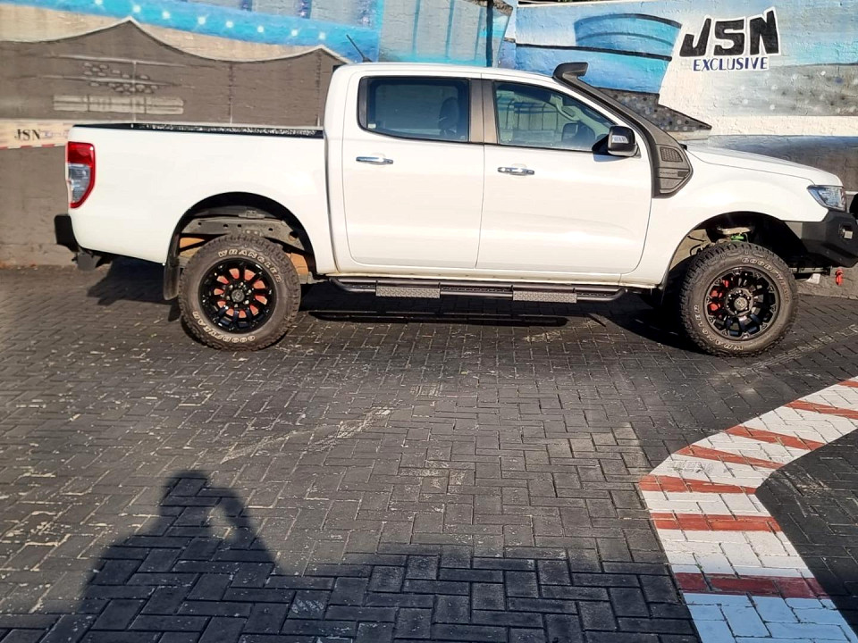 Photo 2 of 17
