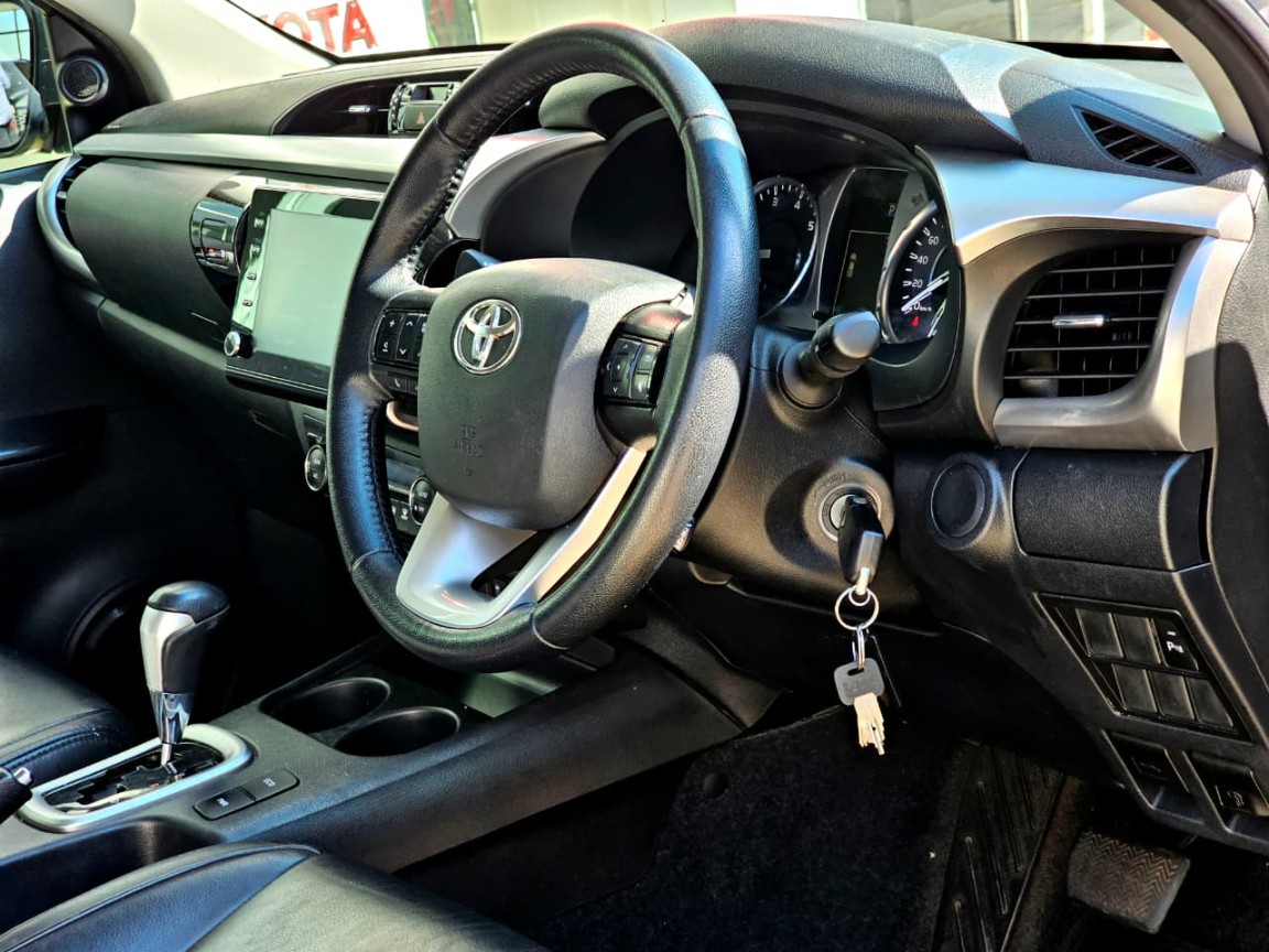 Photo 19 of 24