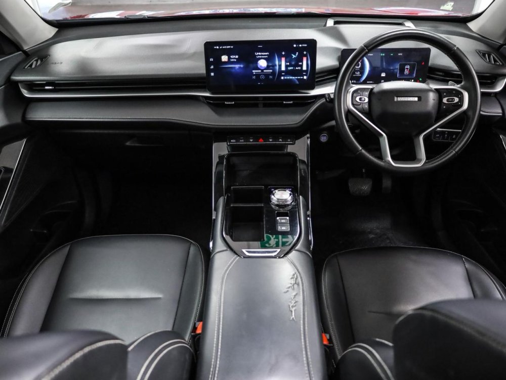 Photo 18 of 23
