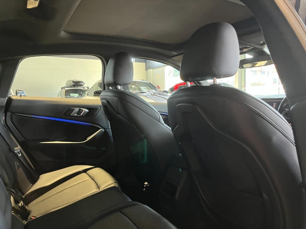 Photo 18 of 26