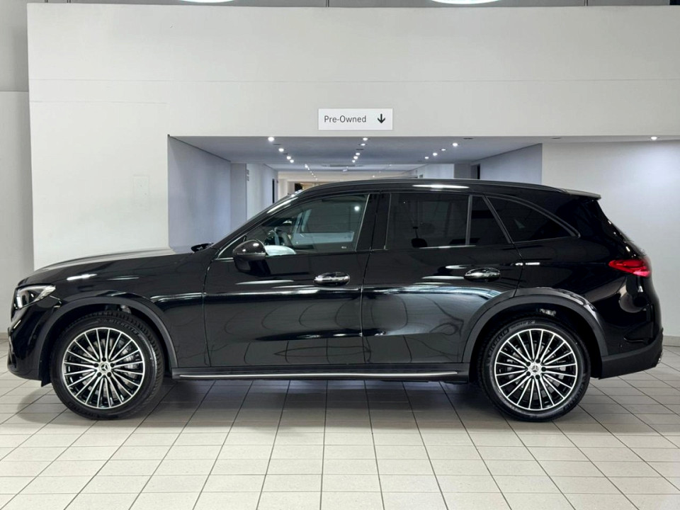 Photo 9 of 20