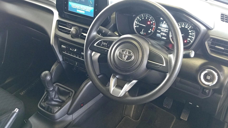 Photo 20 of 28