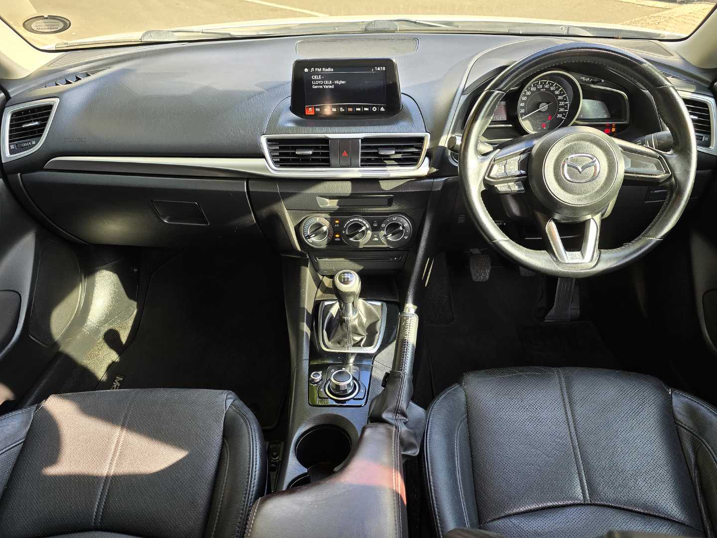 Photo 7 of 20