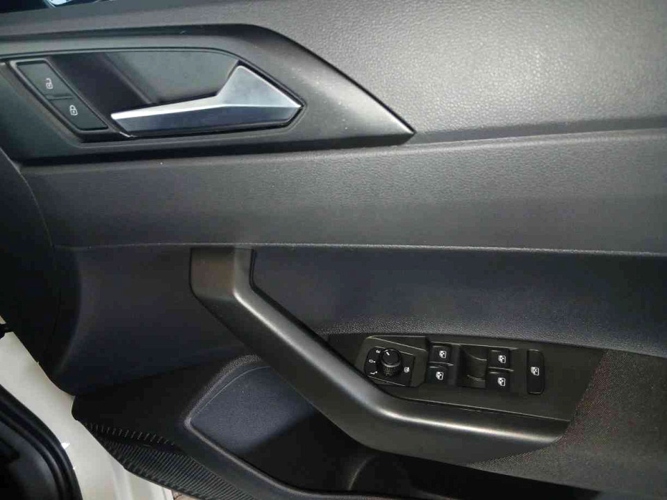 Photo 16 of 20