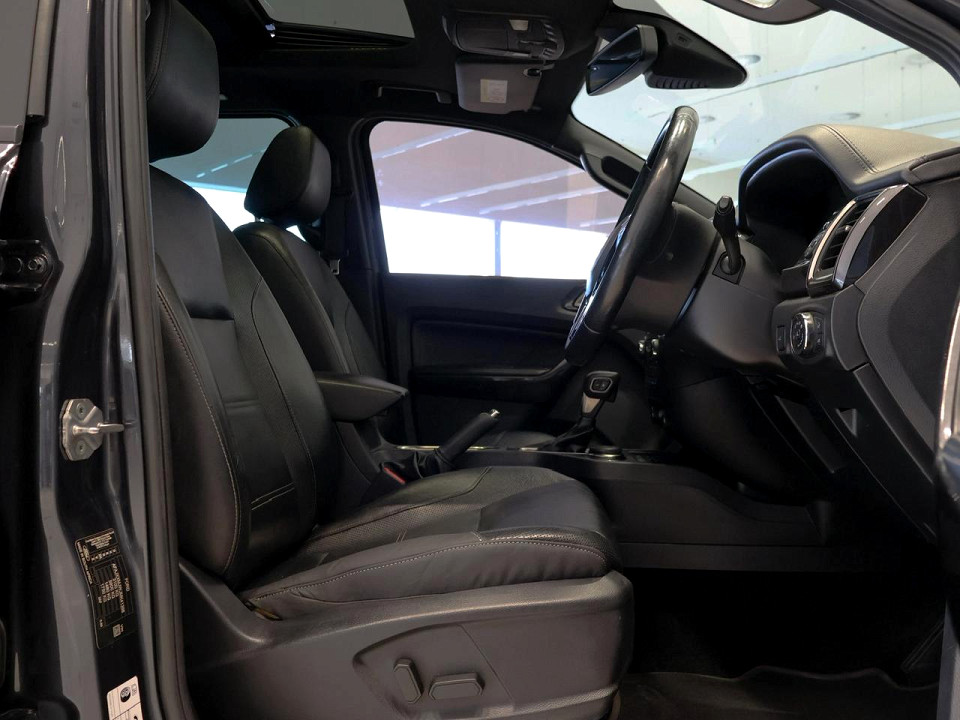 Photo 6 of 28