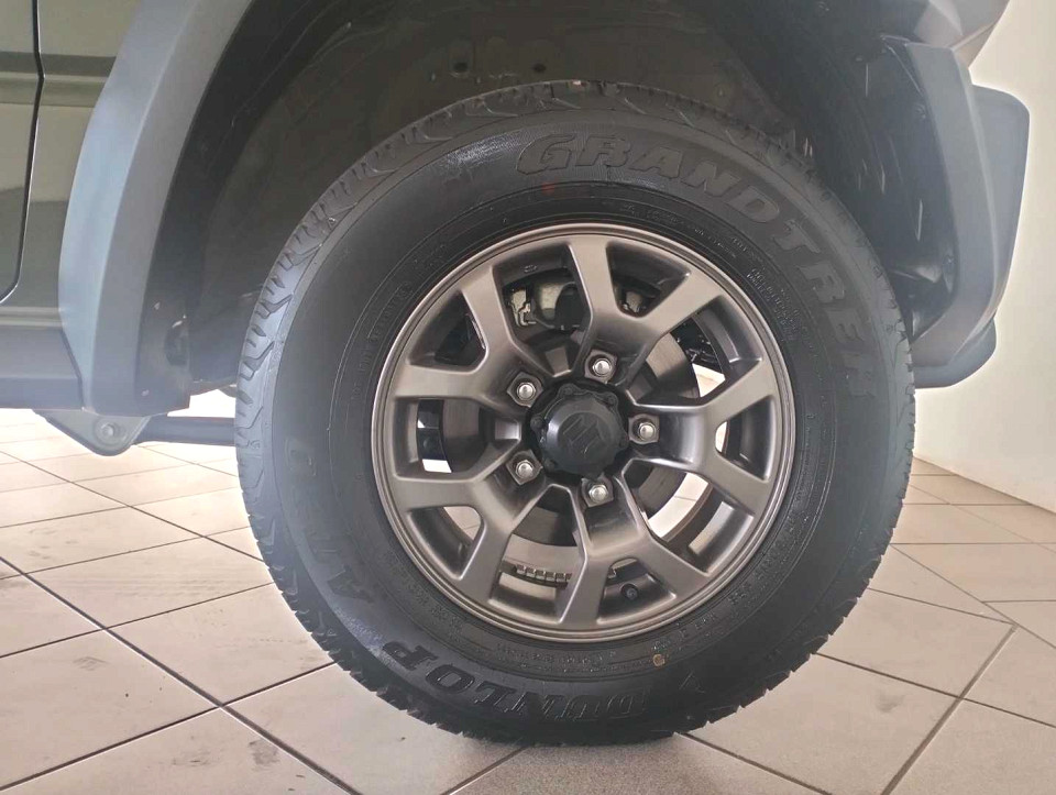 Photo 4 of 12