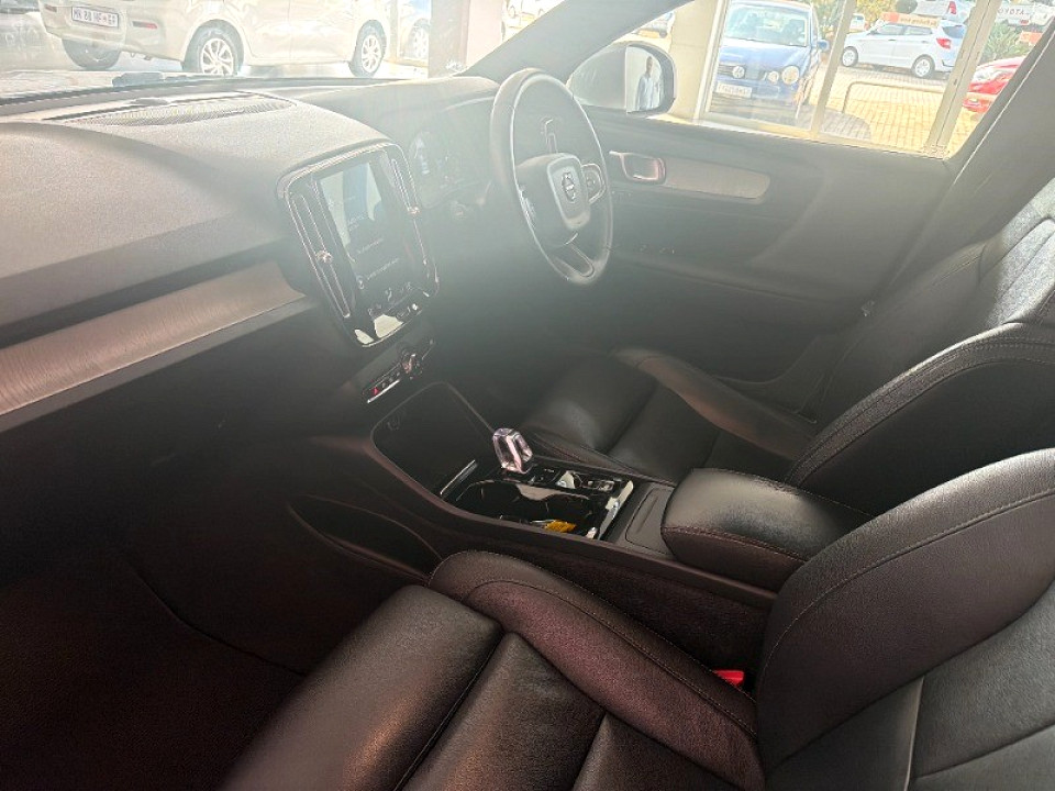 Photo 4 of 8