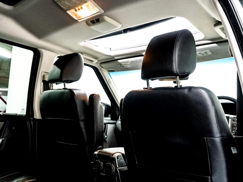 Photo 27 of 30
