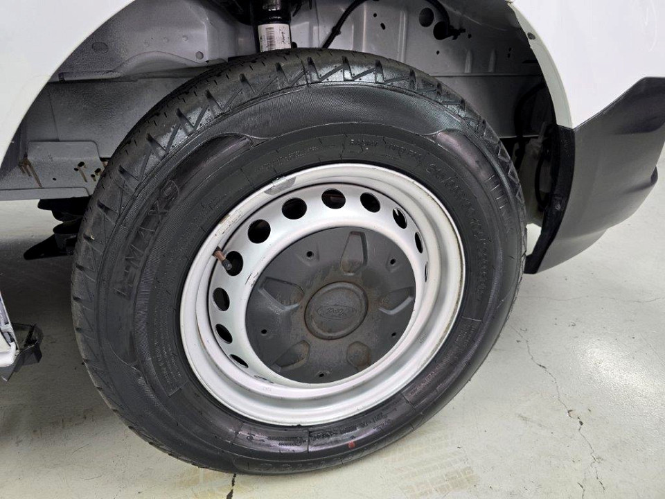 Photo 14 of 15