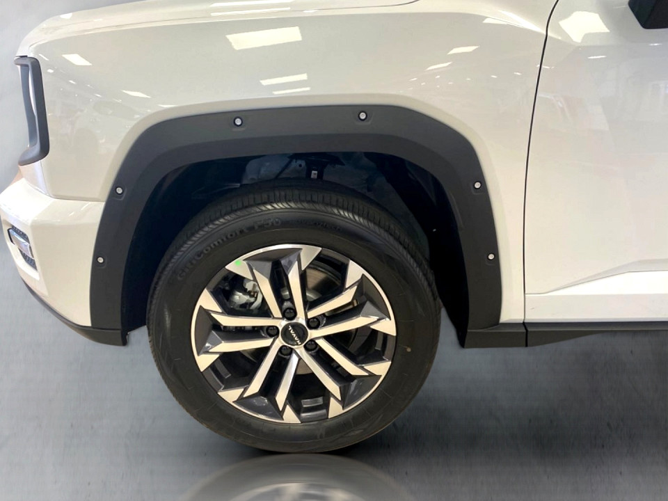 Photo 7 of 24