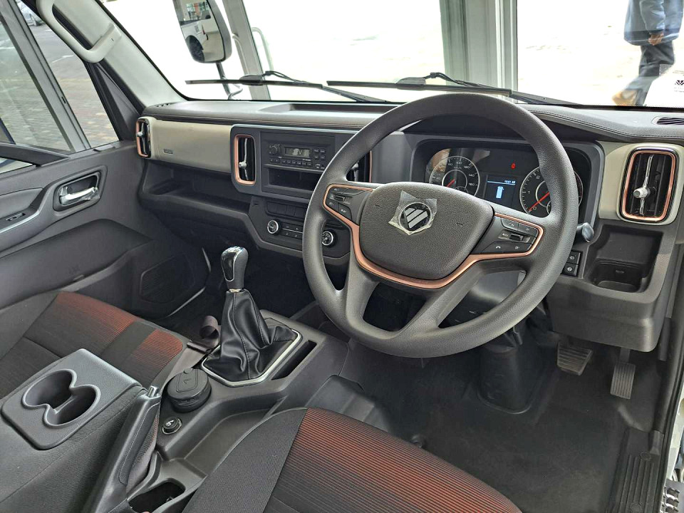 Photo 4 of 14