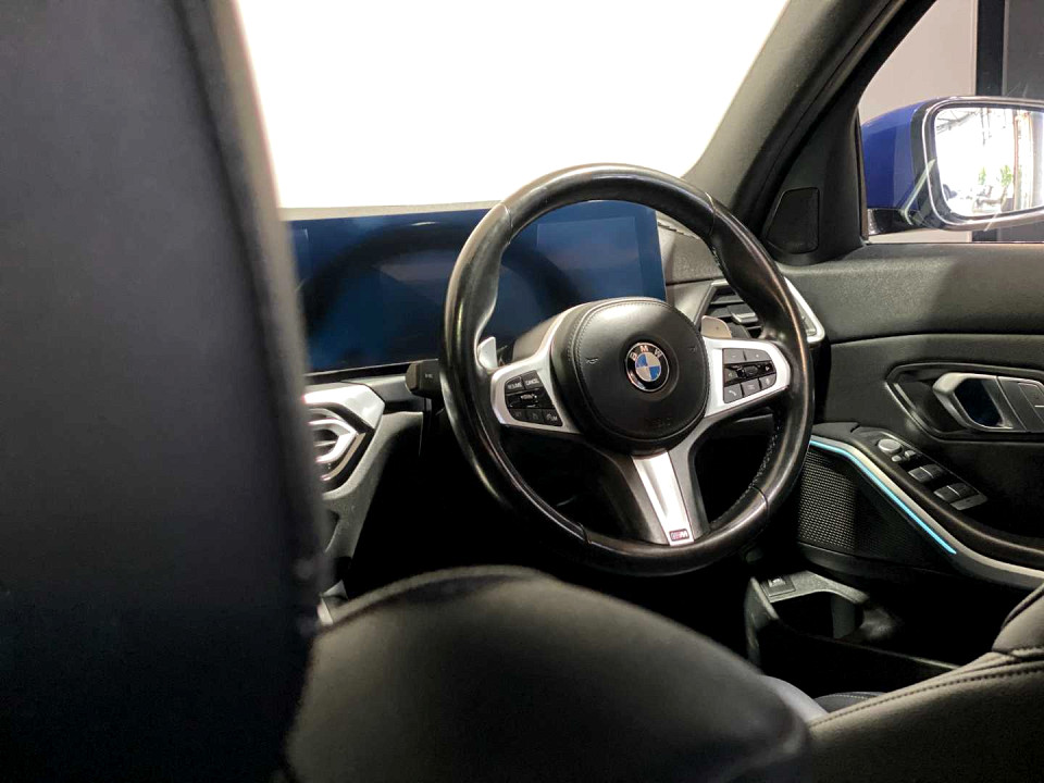 Photo 22 of 30