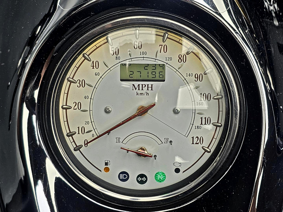 Photo 4 of 18