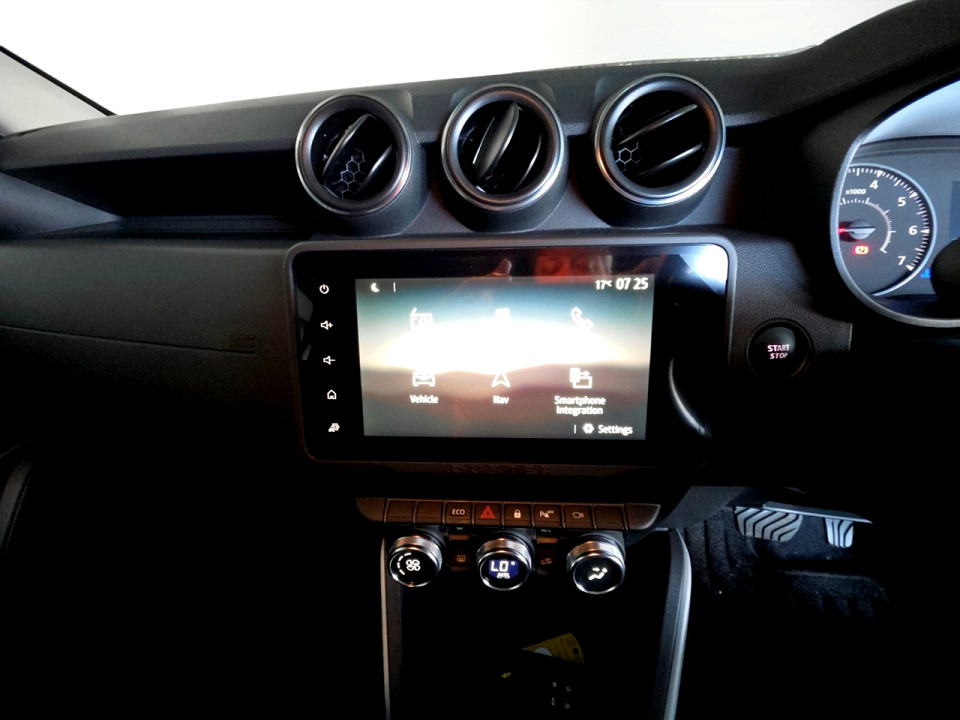 Photo 14 of 25