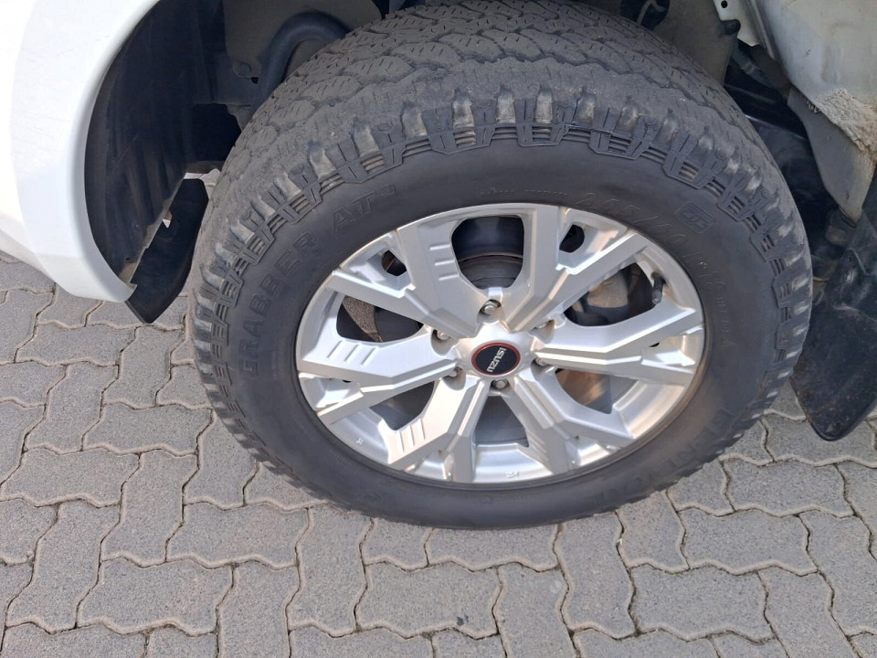 Photo 6 of 18