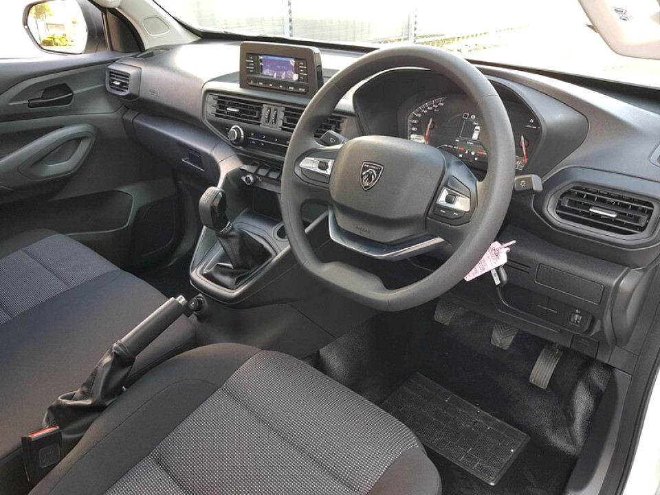 Photo 9 of 20