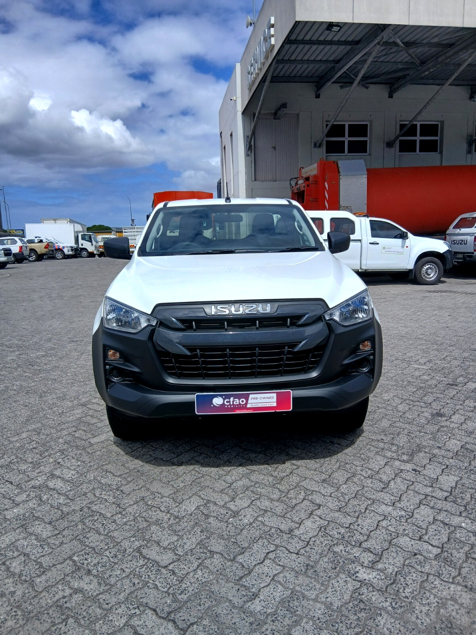 Photo 2 of 18