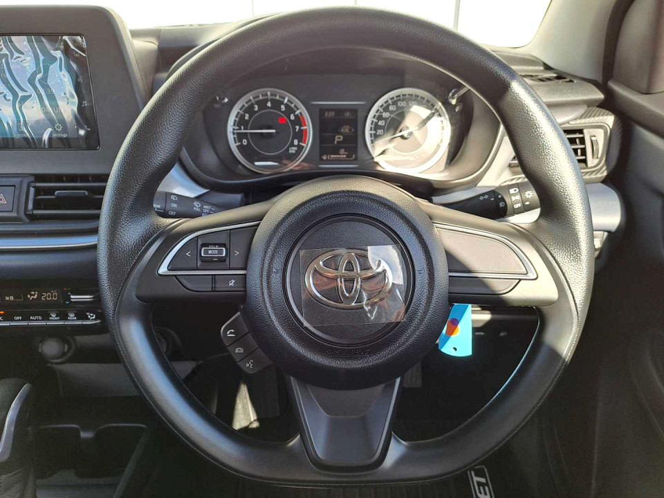 Photo 12 of 16