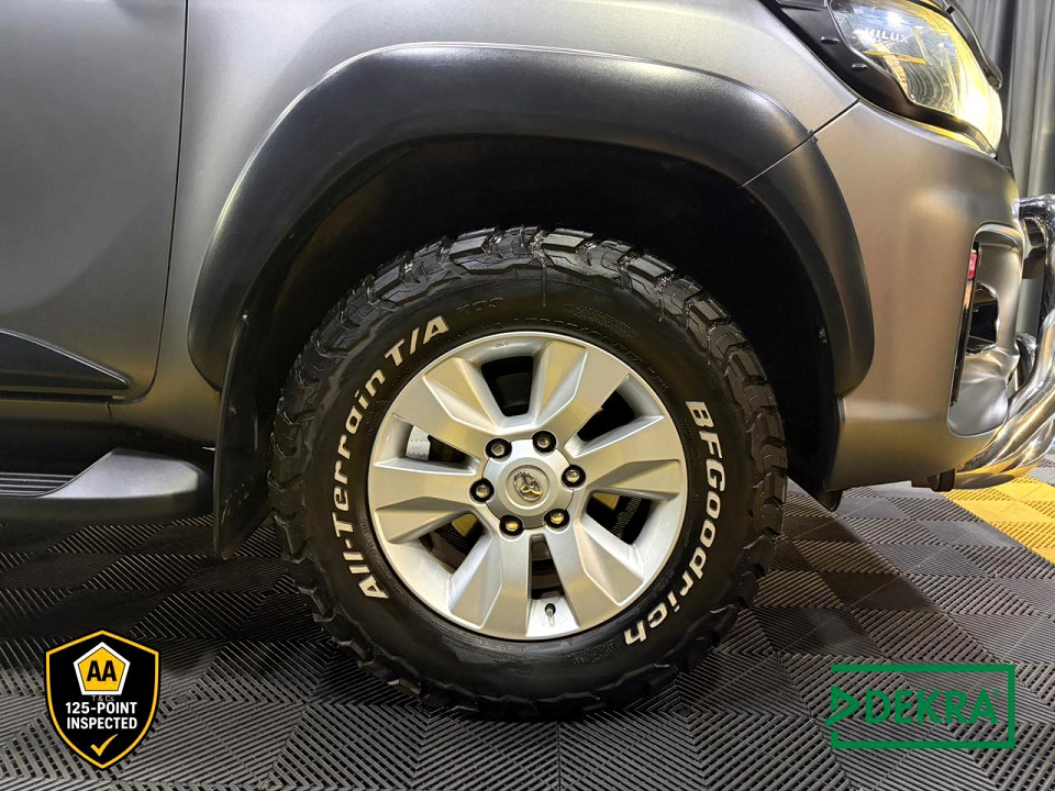 Photo 3 of 25