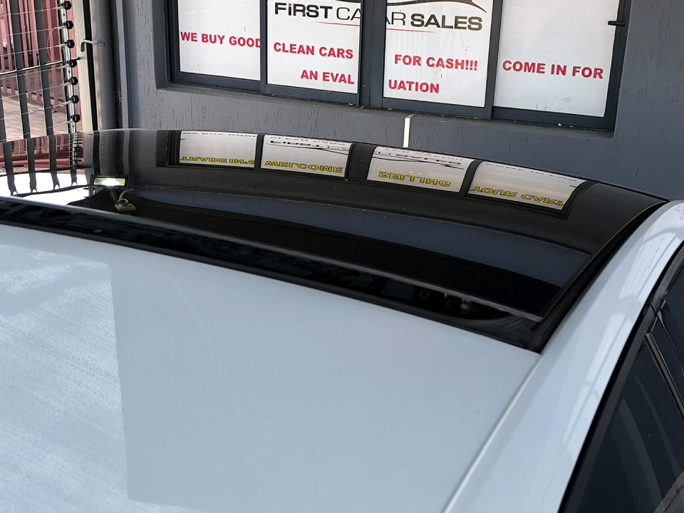 Photo 18 of 30
