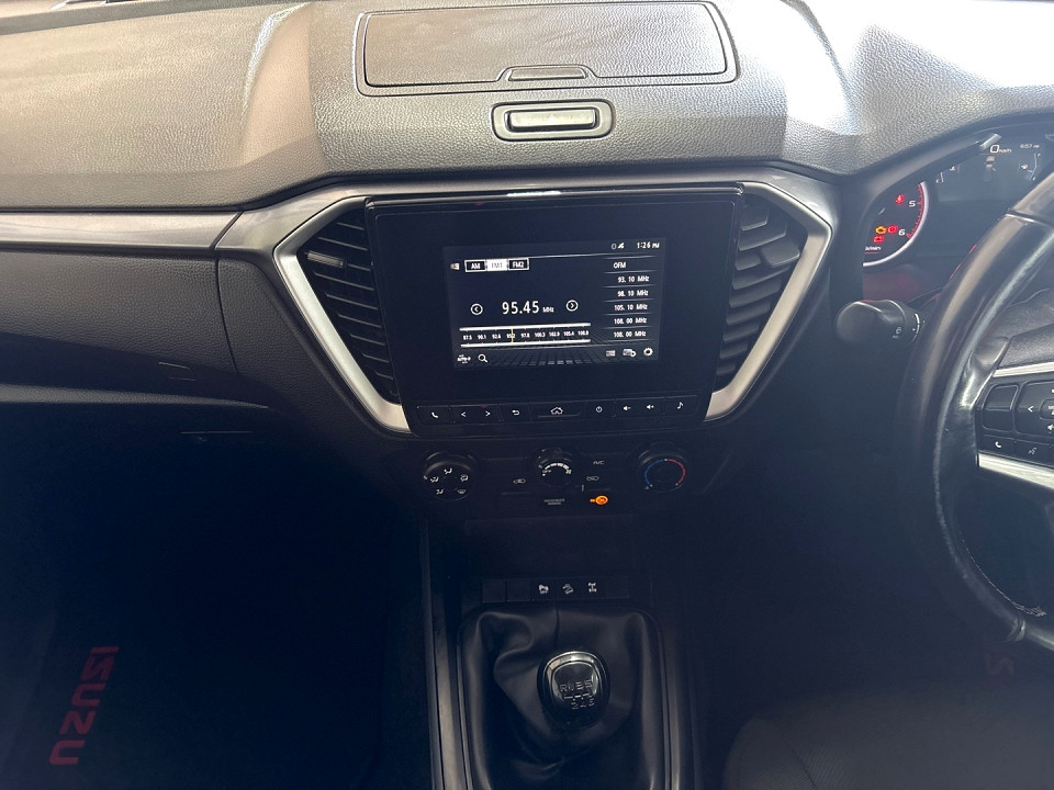 Photo 14 of 20