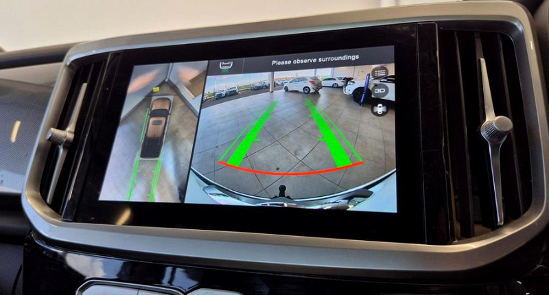 Photo 14 of 30