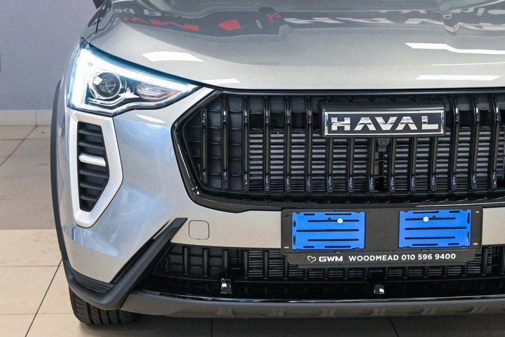 Photo 5 of 19