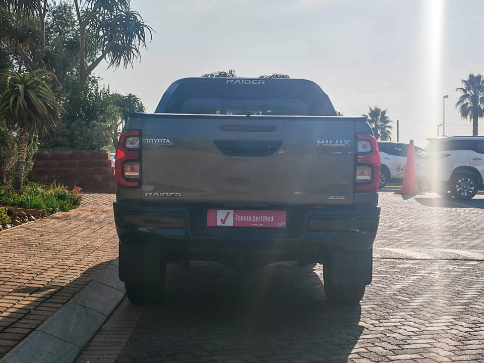 Photo 6 of 18