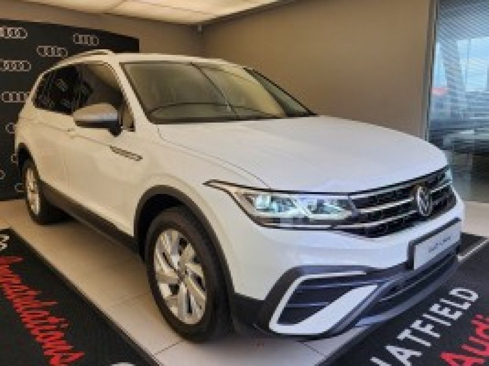 Photo 3 of 15