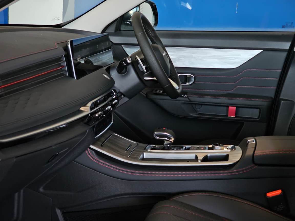 Photo 9 of 20