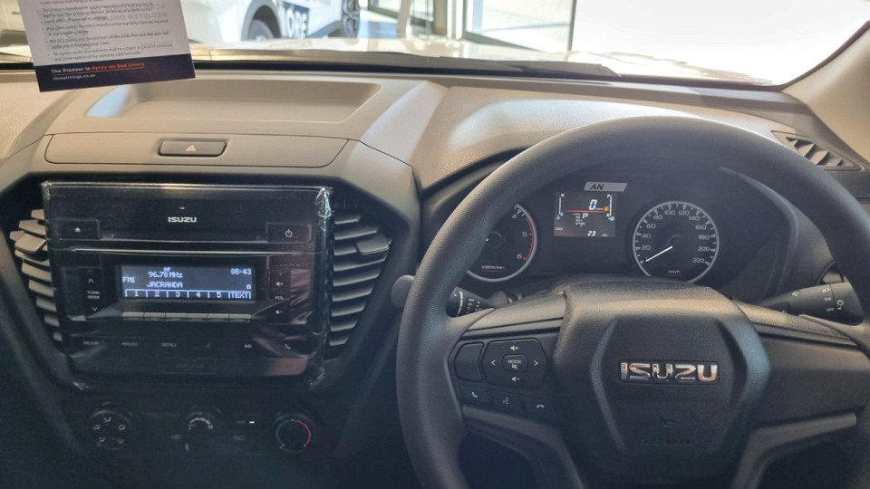 Photo 9 of 14