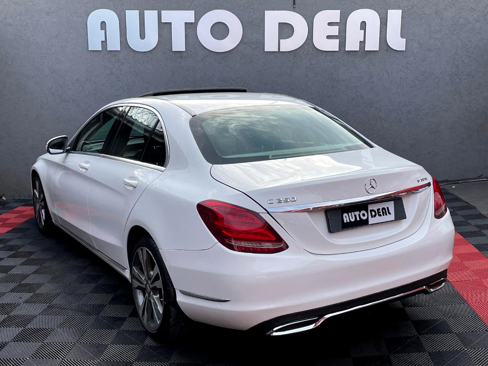 Photo 4 of 16