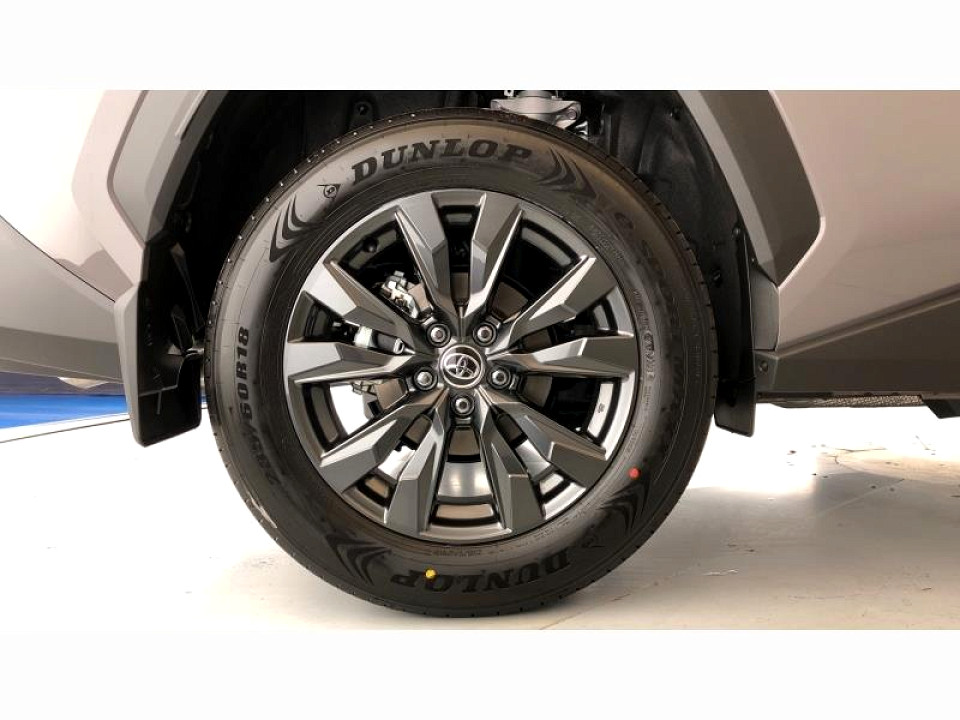 Photo 27 of 30