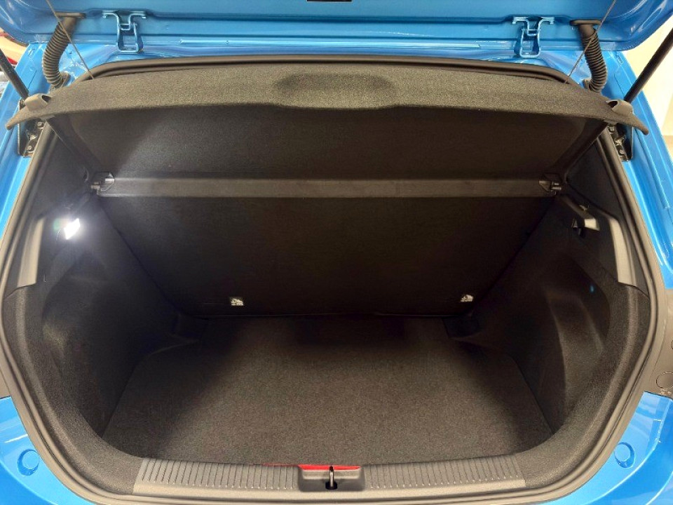 Photo 5 of 13