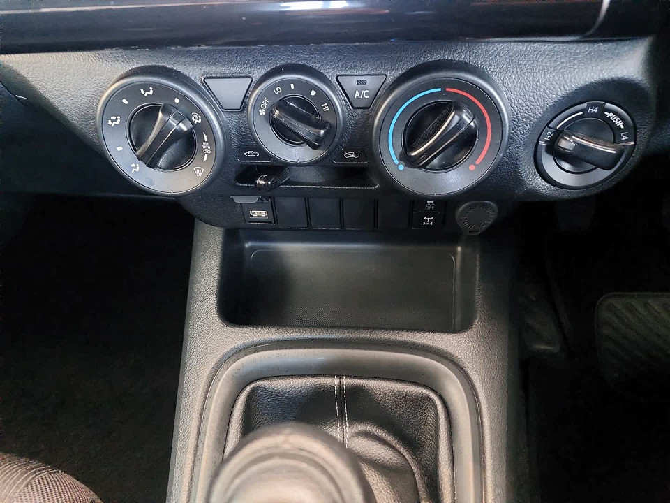 Photo 17 of 21