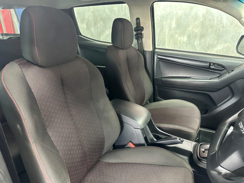 Photo 7 of 20