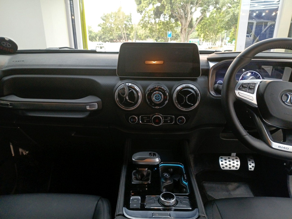 Photo 13 of 20