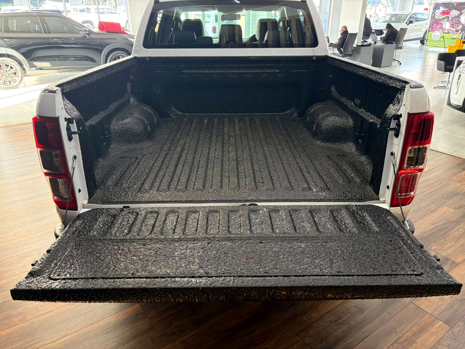 Photo 5 of 20