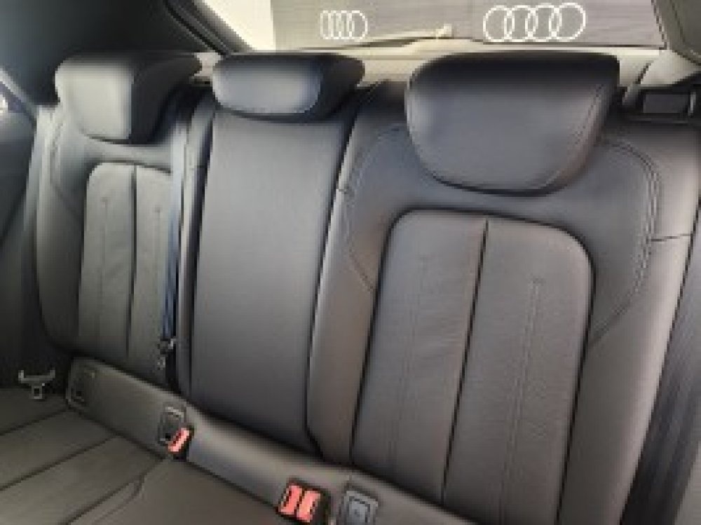 Photo 9 of 19
