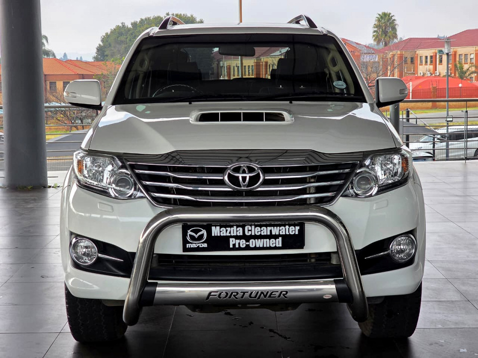 Photo 3 of 23