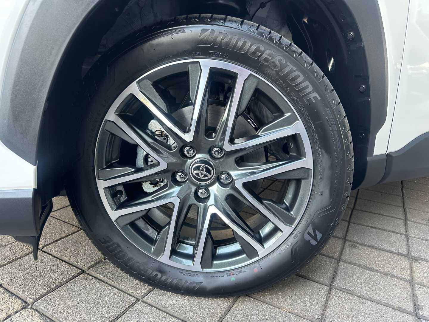 Photo 5 of 23