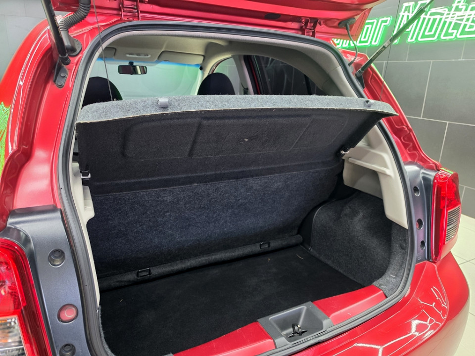 Photo 19 of 20