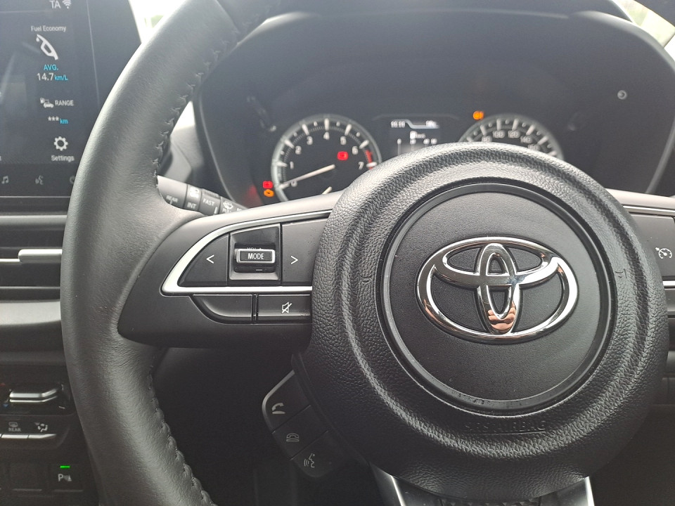 Photo 9 of 18