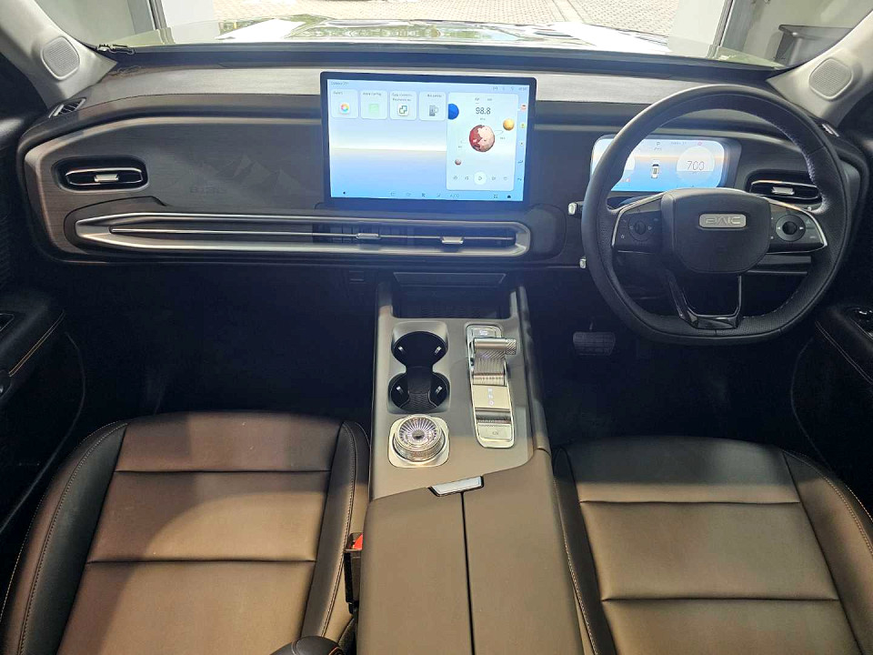 Photo 17 of 18